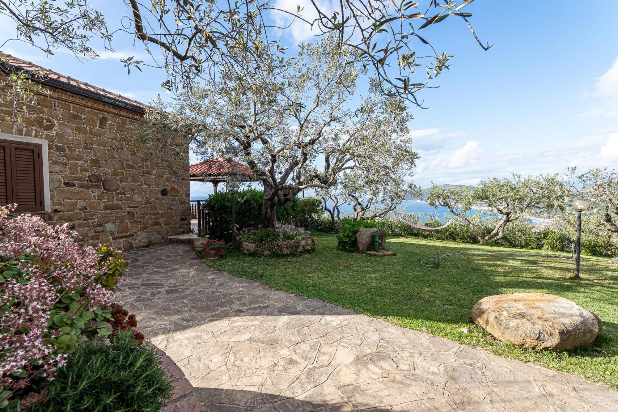 Bellezza In Cilento Panoramic Apts Кастеллабате Экстерьер фото