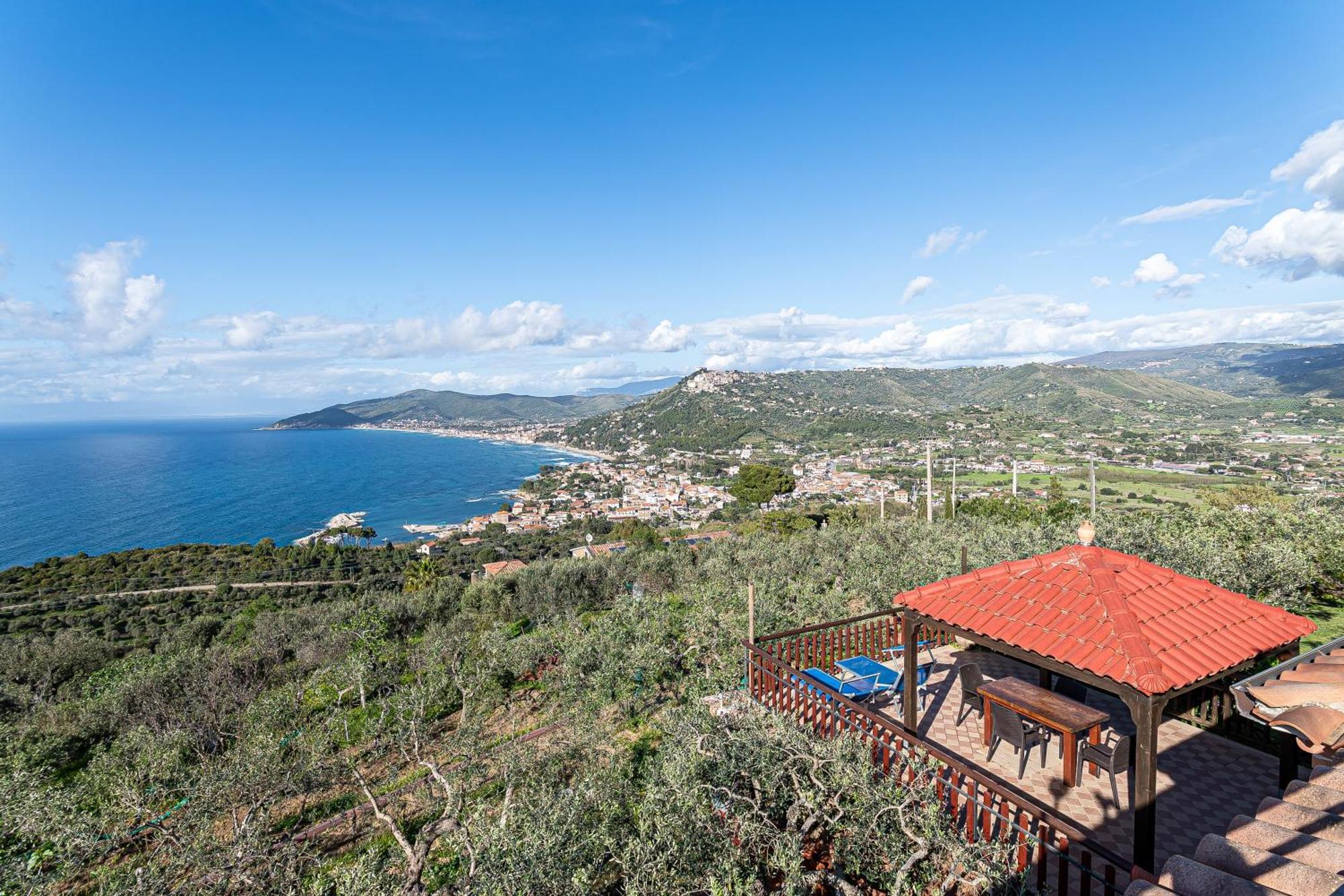 Bellezza In Cilento Panoramic Apts Кастеллабате Экстерьер фото